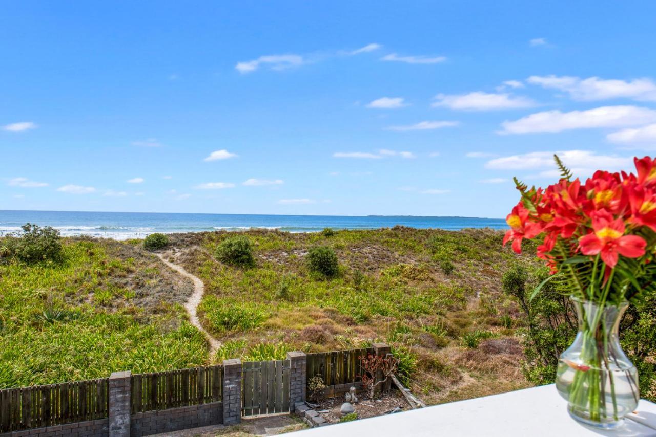 Oceanside Bach - Mount Maunganui Holiday Home Bagian luar foto