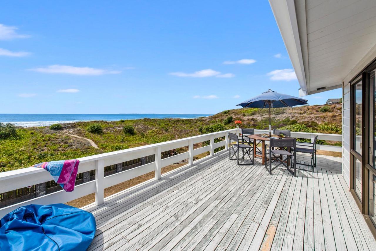 Oceanside Bach - Mount Maunganui Holiday Home Bagian luar foto