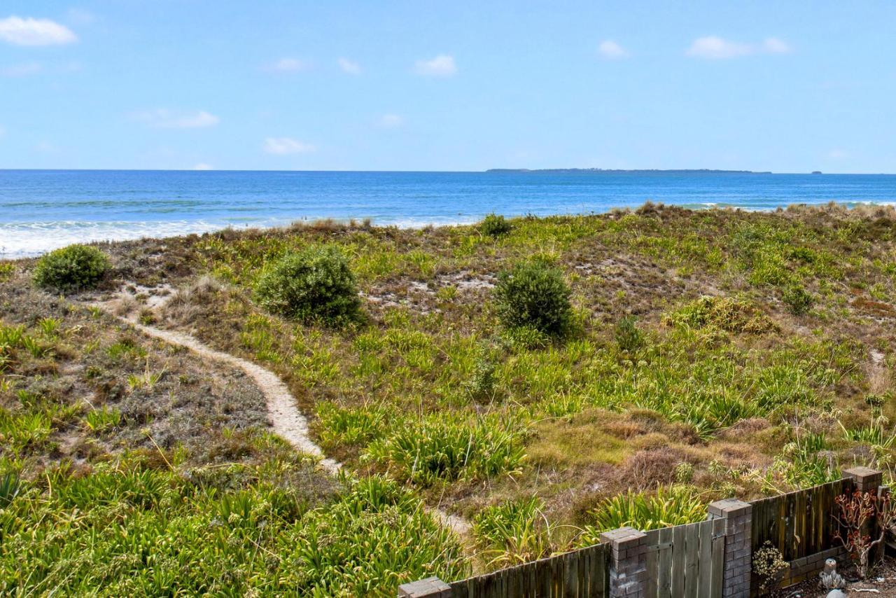 Oceanside Bach - Mount Maunganui Holiday Home Bagian luar foto